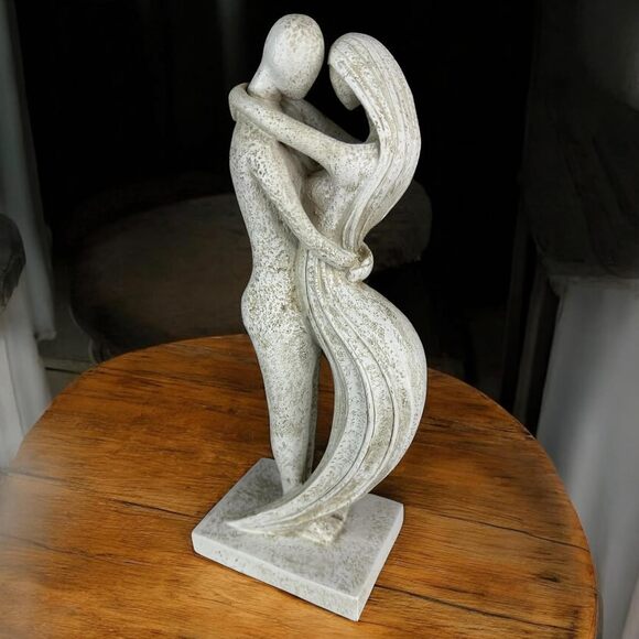 Eternal Embrace Couple Statue 12.5in Resin Moon Wash Romantic Lovers Home Decor - Picture 8 of 9